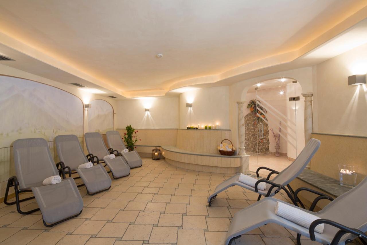 Camping Al Plan Dolomites Hotel Al Plan di Mareo Buitenkant foto