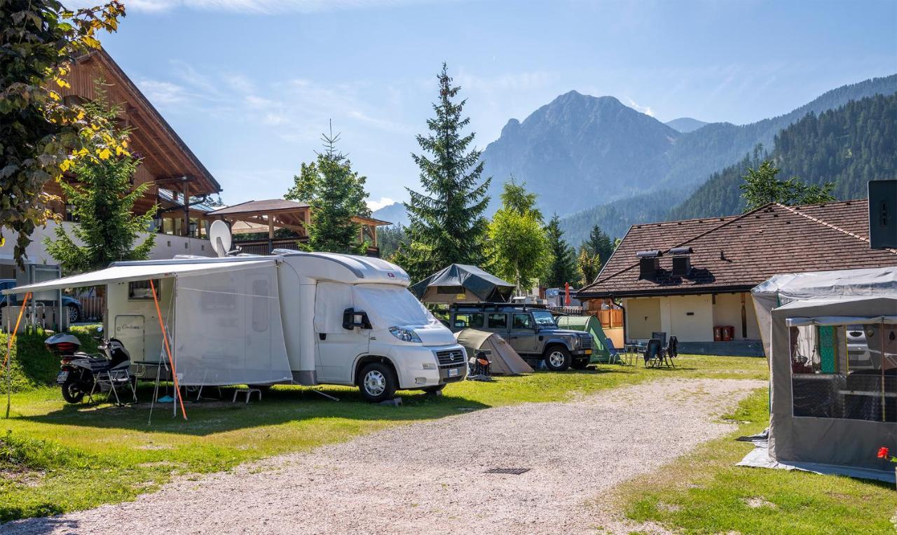 Camping Al Plan Dolomites Hotel Al Plan di Mareo Buitenkant foto